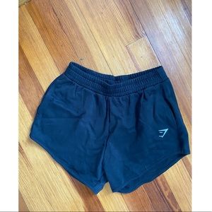 ✨gymshark shorts✨